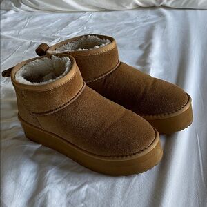 Dreampairs Platform Suede Slipper Boots